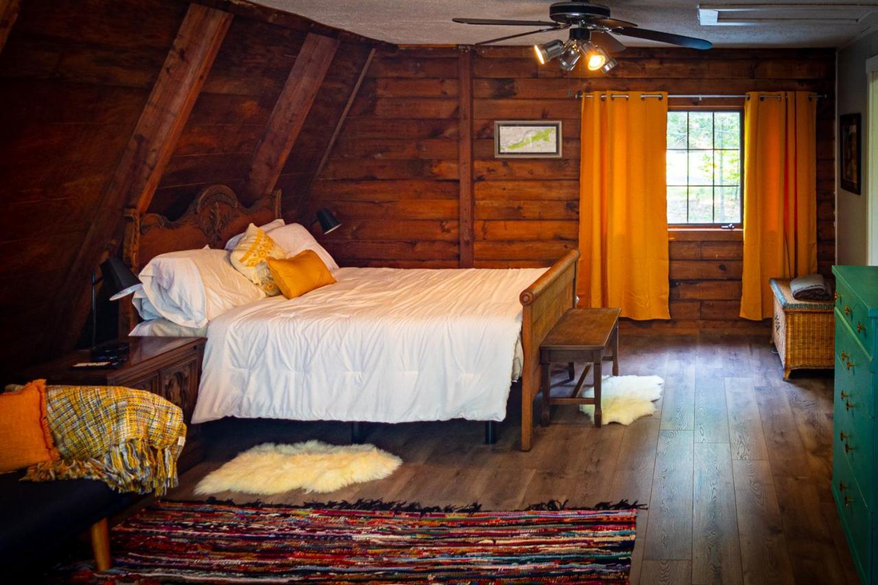 Hikers Haven, A Cozy Cabin Loft Above Bashakill Wildlife Refuge Vila Wurtsboro Exterior foto